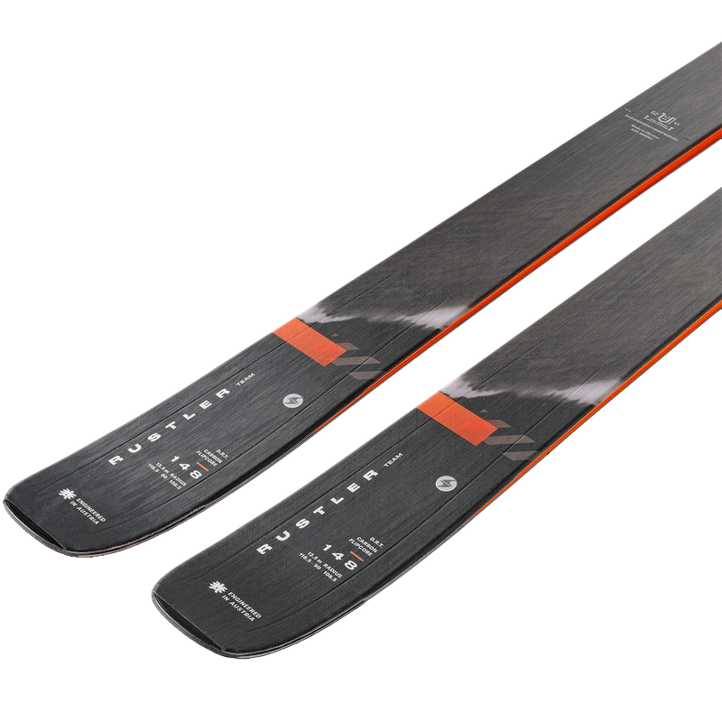 Youth Rustler Team, Blizzard Rustler Team in Black pair tails