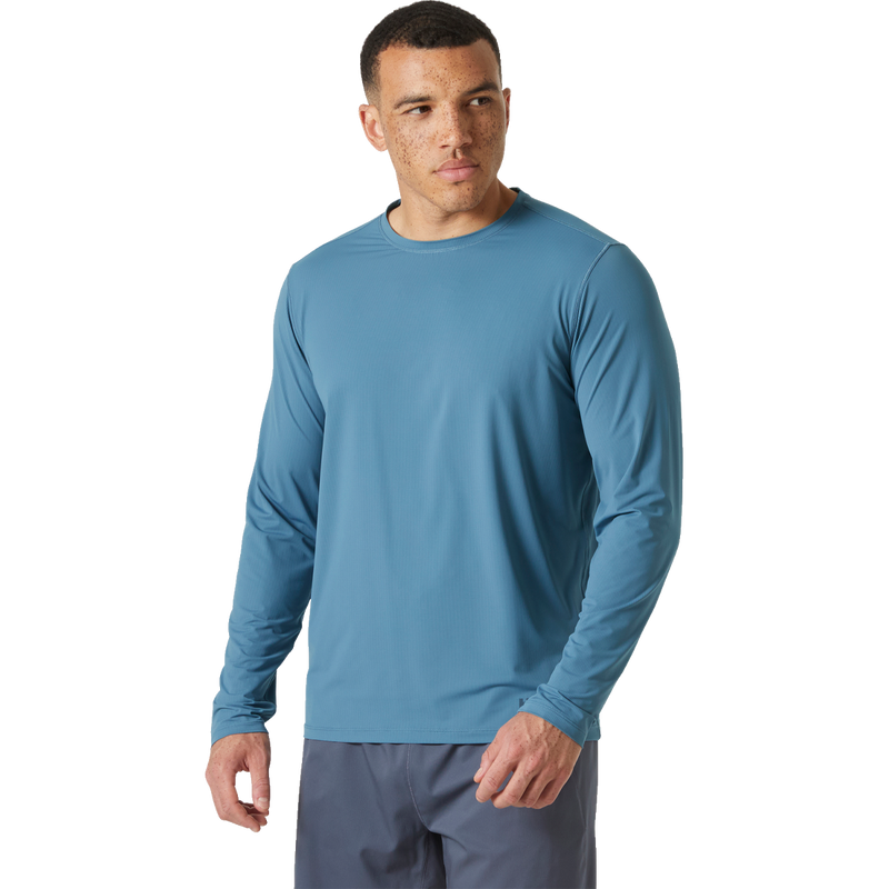 Men's Shine Solen Long Sleeve Crew, Helly Hansen Men's Shine Solen LS Crew front on model