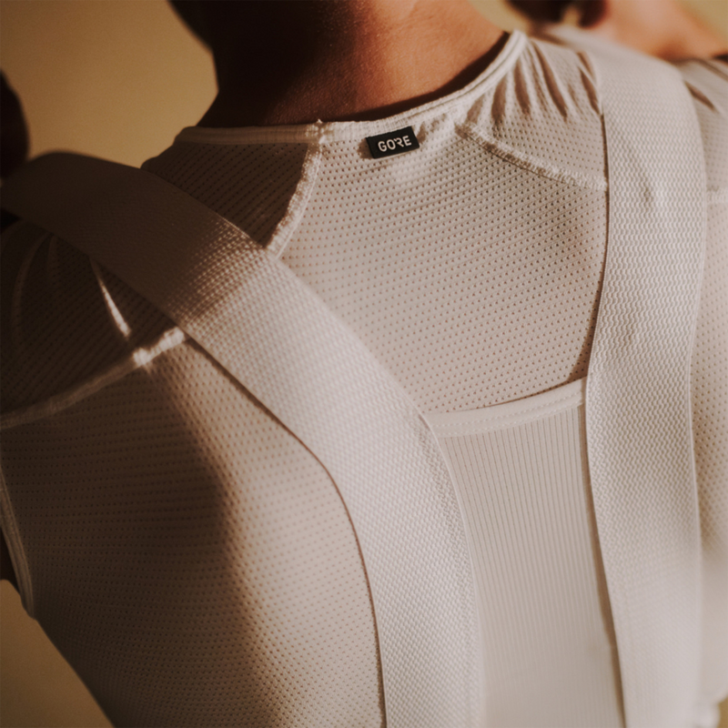 Men's Spinshift Cargo Bibshorts +, Gore Bike Wear Men's Spinshift Cargo Bibshorts + strap detail
