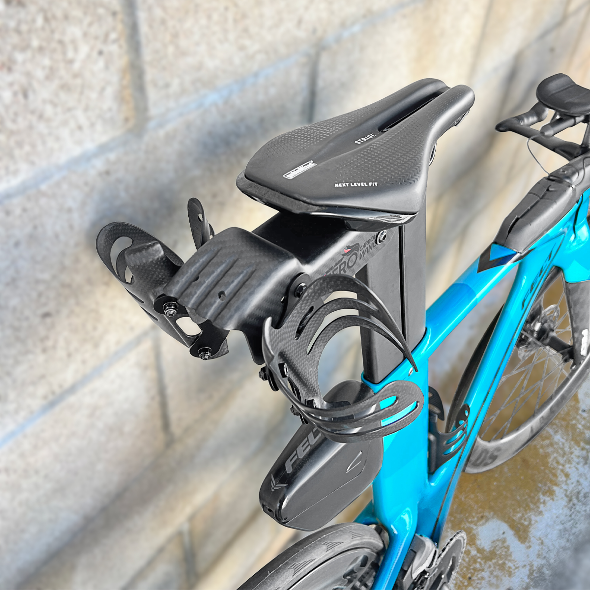 Aero Carbon Wing w/ Gorilla Cages alternate view