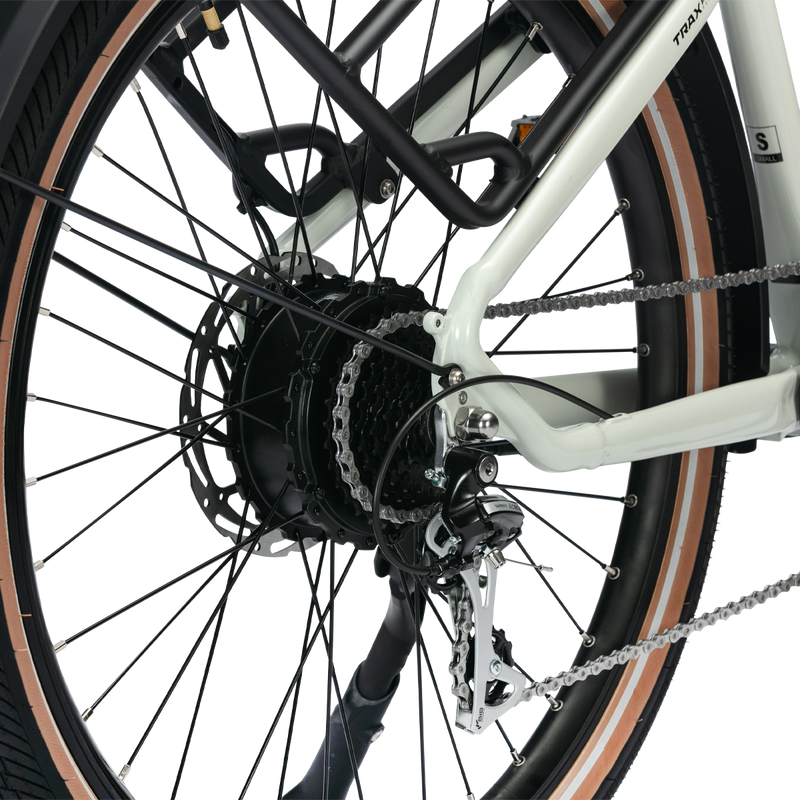 Trax Plus Step-Thru 500/15, Troxus Trax Plus 500/15 rear wheel detail