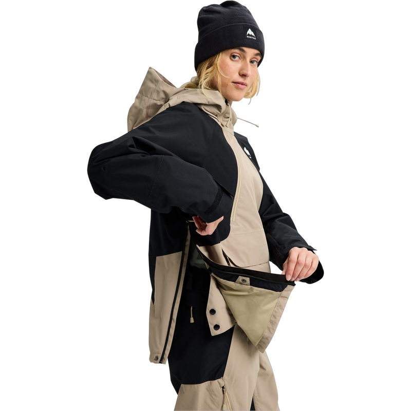 Women's Reserve 2L Relaxed Anorak, Burton Women's Reserve 2L Relaxed Anorak right side and zipper