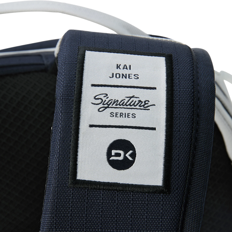 Team Heli Pro 20L Kai Jones, DaKine Team Heli Pro 20L Kai Jones Patch