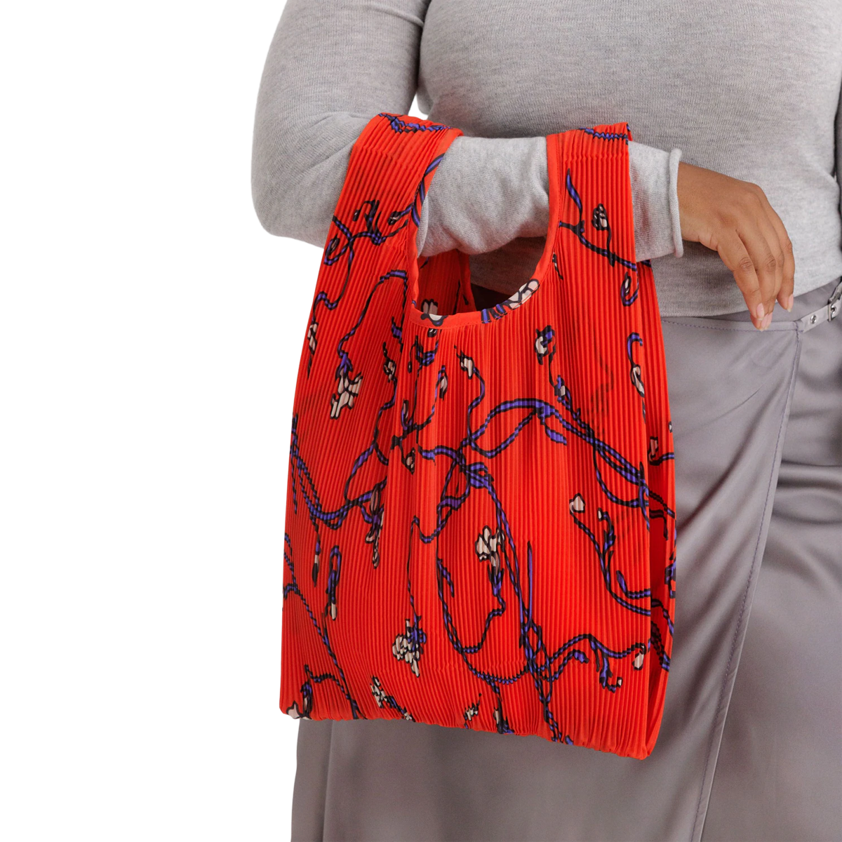 Pleated Baggu alternate view