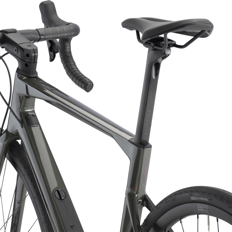 Roadmachine X THREE, BMC Roadmachine X Three seatpost detail