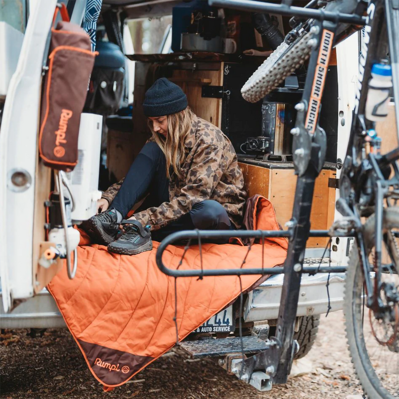 The Overland Mat, Rumpl The Overland Mat in Sedona with model