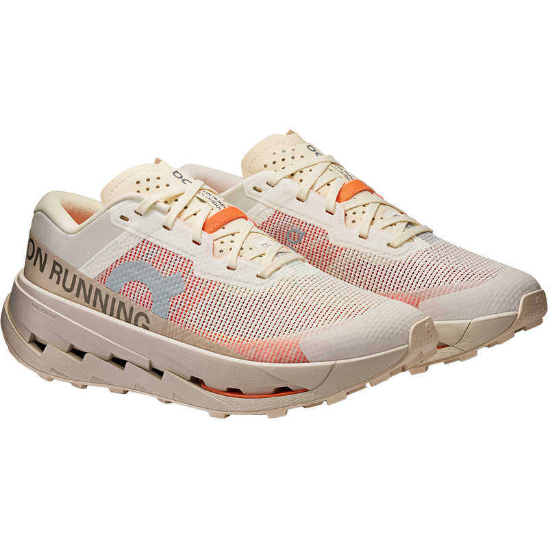 Women's Cloudultra 3, On Women's Cloudultra 3 in Ivory/Pearl pair front right
