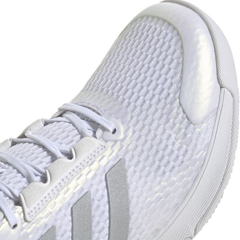 Women's Novaflight 2.0, Adidas Women's Novaflight 2.0 in White toe