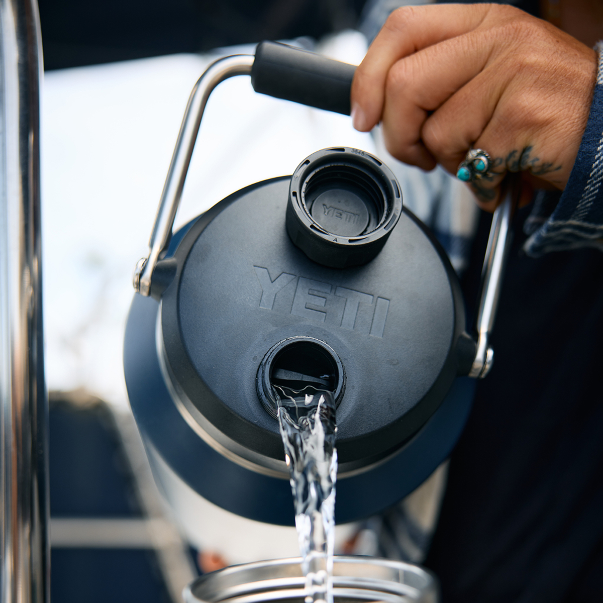 Rambler Half Gallon Jug 2.0 alternate view