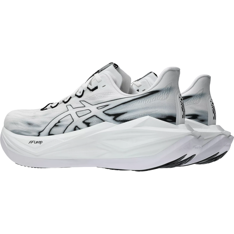 SuperBlast 3, Asics Men's SUPERBLAST 3 3/4 pair heel view