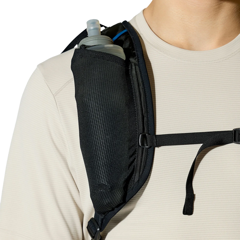 Airox 24, Rab Airox 24 in Tempest Blue right harness strap pocket