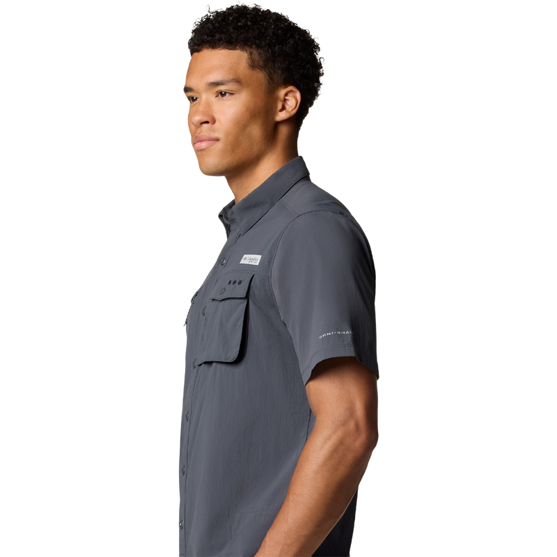 Men's Wild Cast Short Sleeve Shirt, Columbia  Wild Cast Short Sleeve Shirt in Shark side view