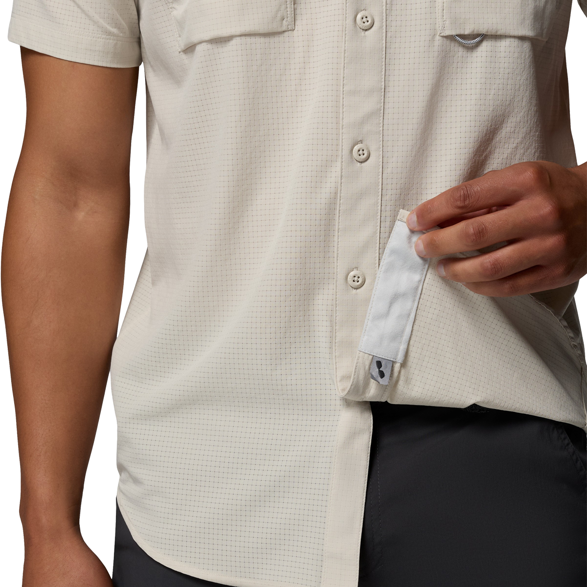 Men's Wild Cast Vent Short Sleeve Shirt alternate view