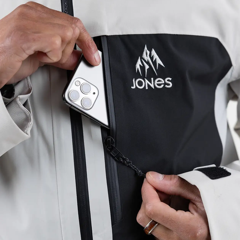 Men's MTN Surf Recycled Insulated Parka, Jones Snowboards MTN Surf Recycled Insulated Parka in Smoke Gray front pocket