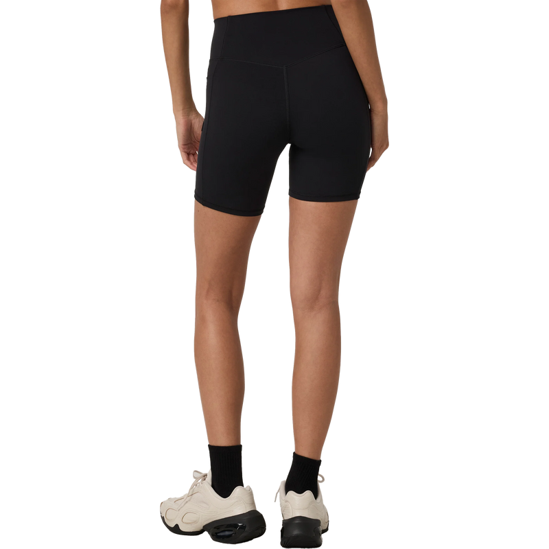 Women's AllTheForm Pocket Short, Vuori Women's AllTheForm Pocket Short Back