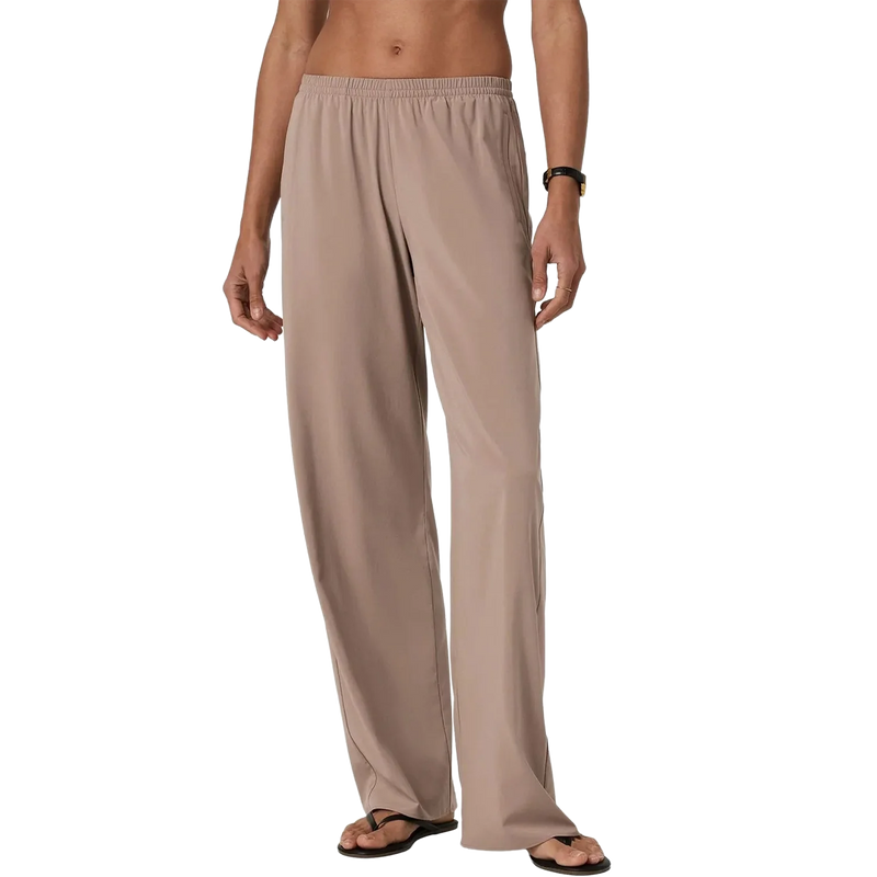 Vuori Women's Villa Everyday Wideleg in Sorrel Brown