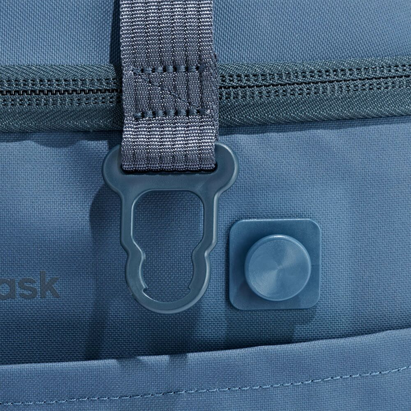 Carryout Cooler 30L, Hydro Flask Carryout Cooler 30L FlexClip Unbuckled