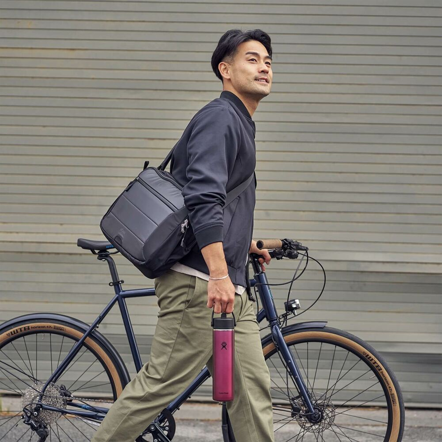 24 oz Lightweight Wide Flex Straw Cap alternate view