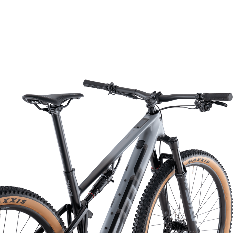 Fourstroke AMP LT THREE, BMC AMP Fourstroke LT THREE back of handlebars