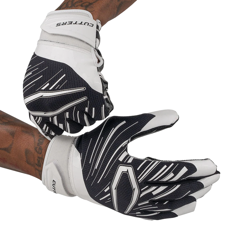 Game Day Pro Receiver Gloves, Game Day Pro Receiver Gloves on player