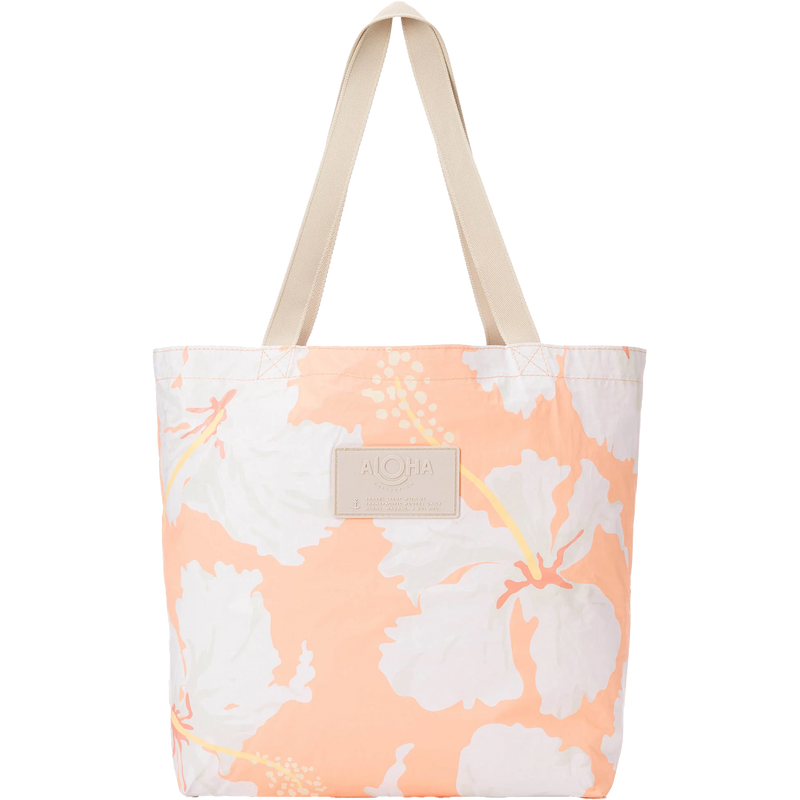 Tahaa Reversible Tote, Featured Image