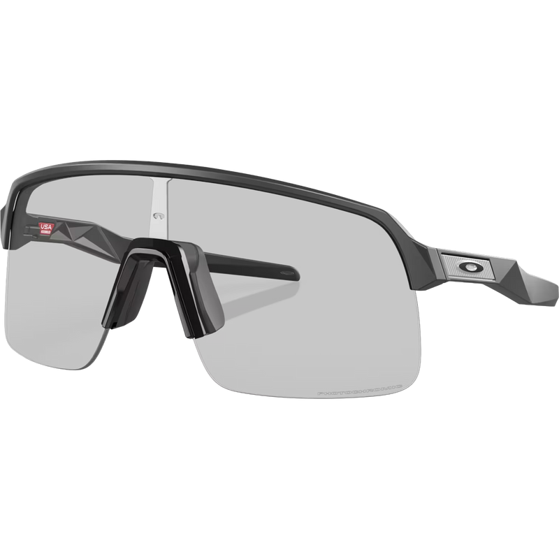 Sutro Lite - Matte Carbon/Clear Photochromic, Oakley Sutro Lite Matte Carbon Clear Photochromic front left