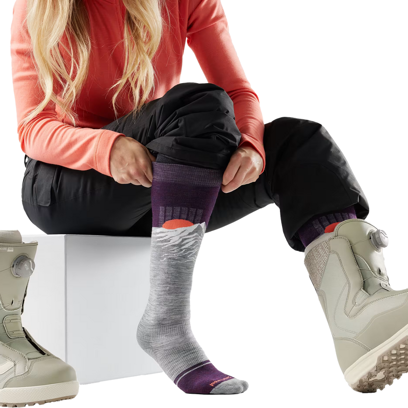 Women's Snowboard Valley Sunset OTC Socks, Smartwool Women's Snowboard Valley Sunset OTC Socks Lifestyle