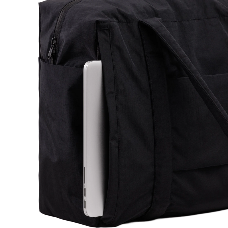 Medium Cloud Carry-On, BAGGU Cloud Carry-On laptop sleeve