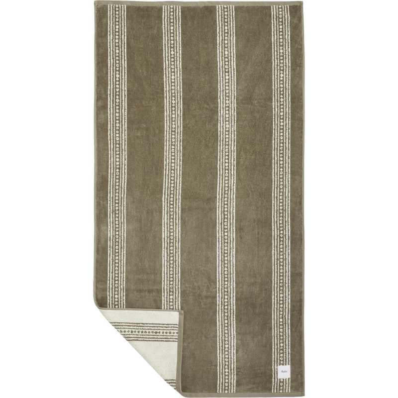 Cedar Towel, Featured Image