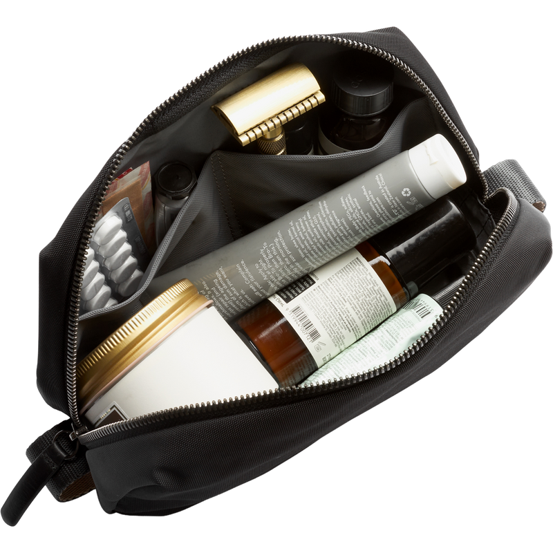 Toiletry Kit, Bellroy Toiletry Kit inside