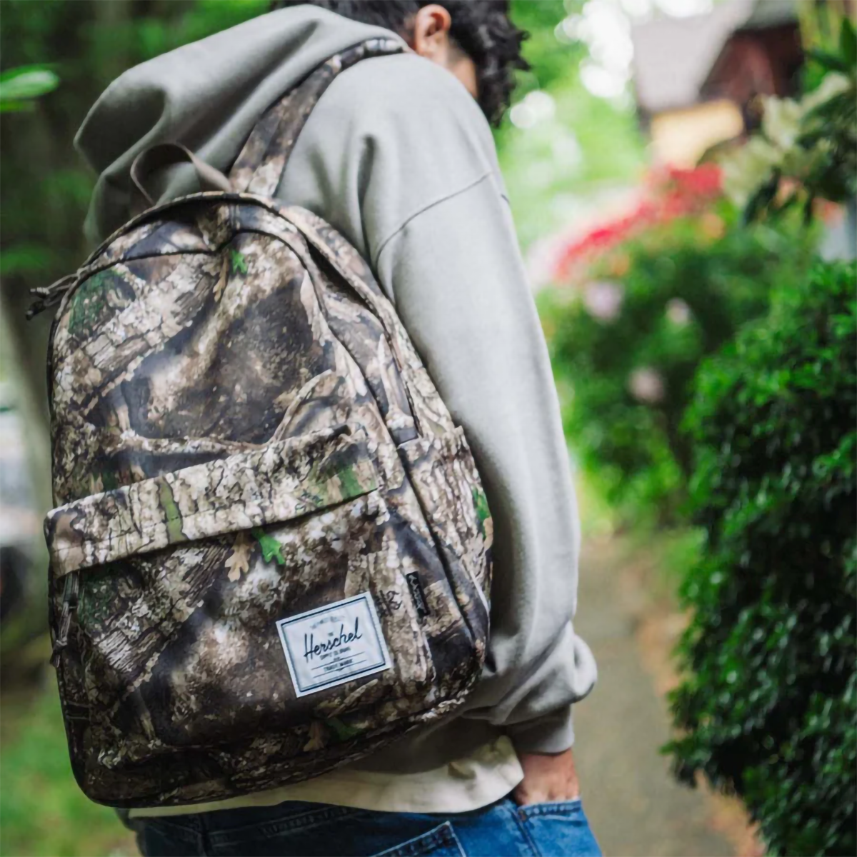 Realtree Classic XL Backpack alternate view