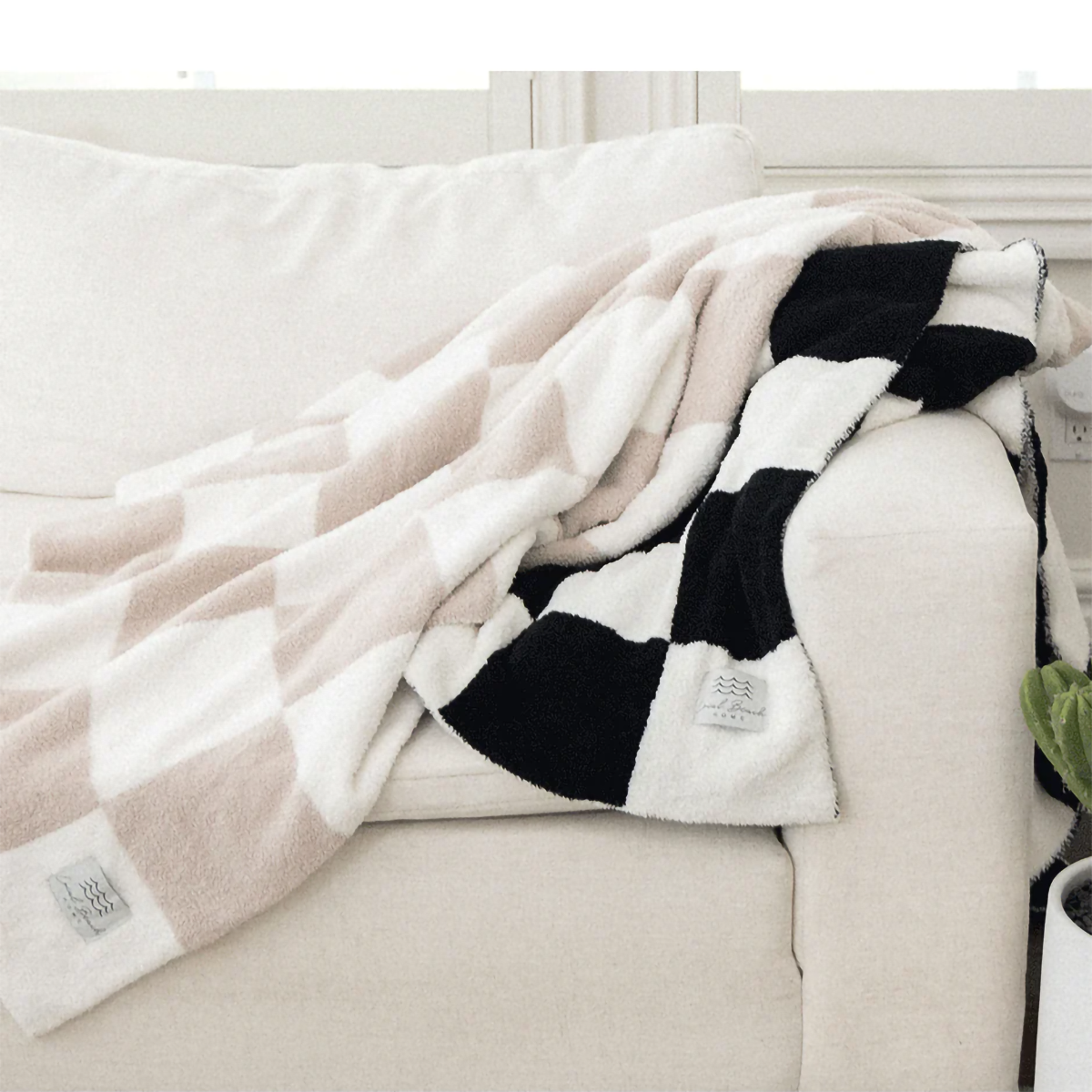 Checker Luxe Home Blanket alternate view