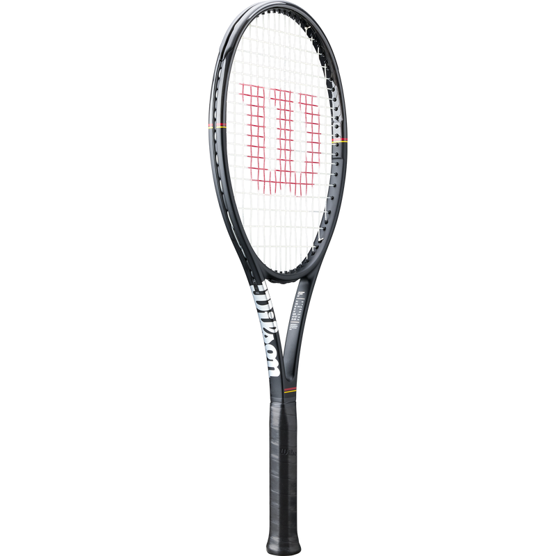 Pro Staff 97 Classic, Wilson Pro Staff 97 Classic WR201311U angled right
