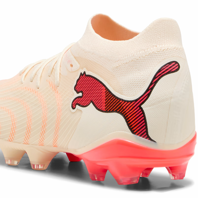 Women's Future 9 Match FG/AG, Puma Women's Future 9 Match FG/AG in 01-Sugared Almond/White/Ultra Red/Black heel
