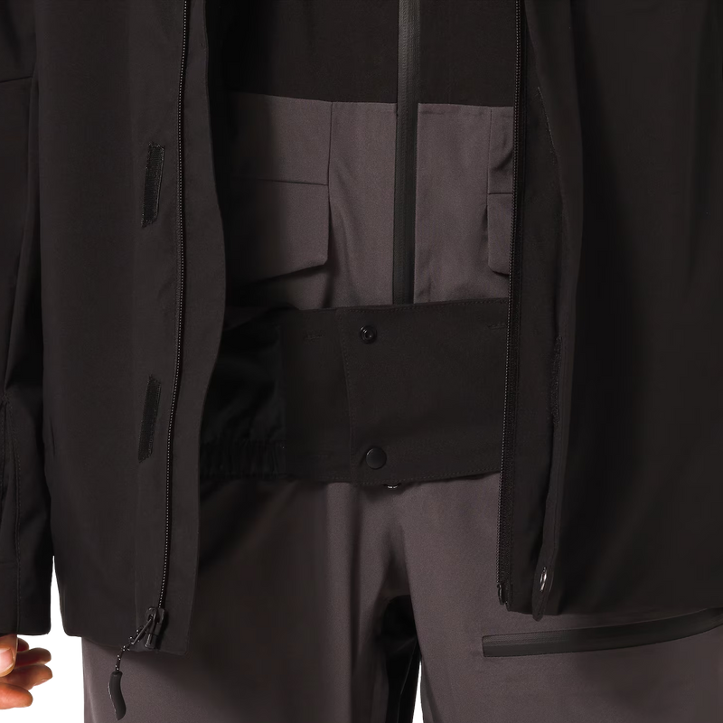 Men's TNP TBT Shell Jacket, Oakley Men's TNP TBT Shell Jacket waist snap