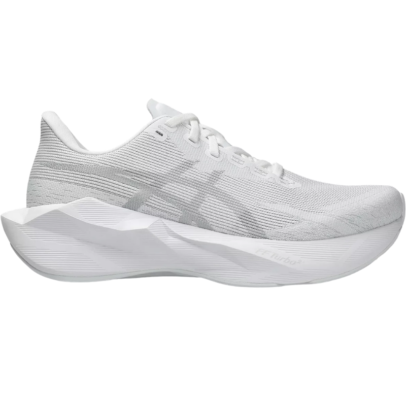Women's NovaBlast 6, Featured Image