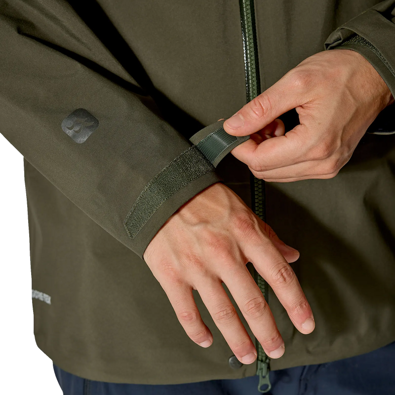 Rab Men's Kangri GTX Jacket Cuff hook and loop