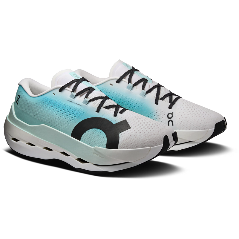 Men's Cloudboom Max, On Men's Cloudboom Max 3/4 front view