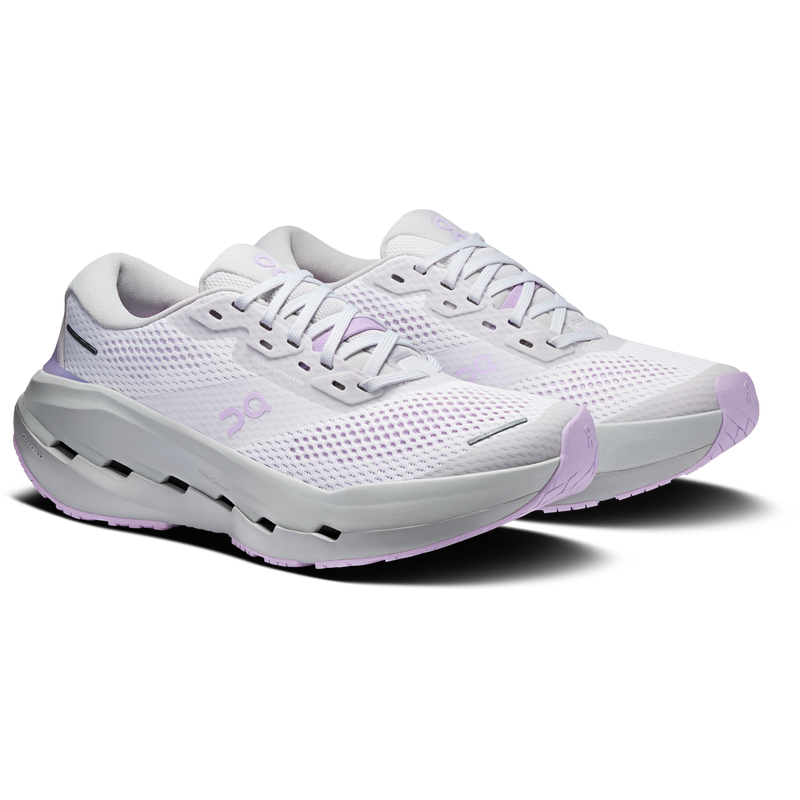 Women's Cloudrunner 3 Max, On Women's Cloudrunner 3 Max pair