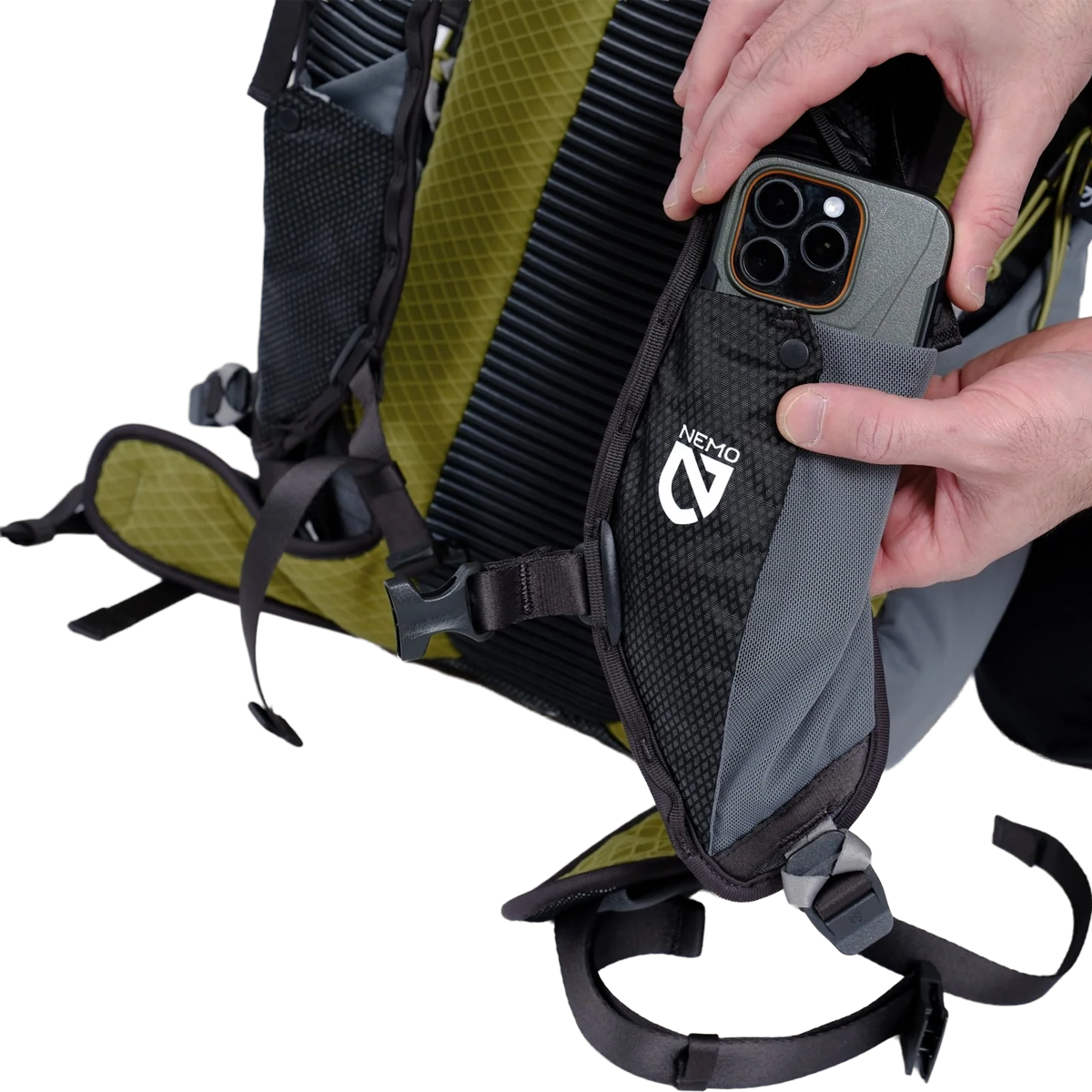 Resolve 25L Endless Promise Daypack alternate view