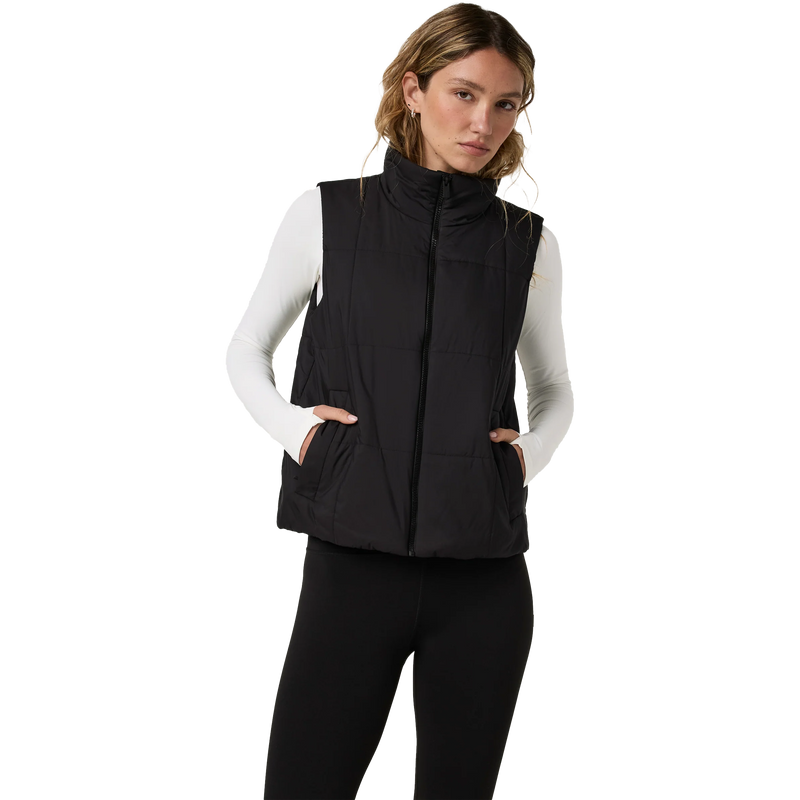 Vuori Women's Canyon Insulated Sporty Vest in Black