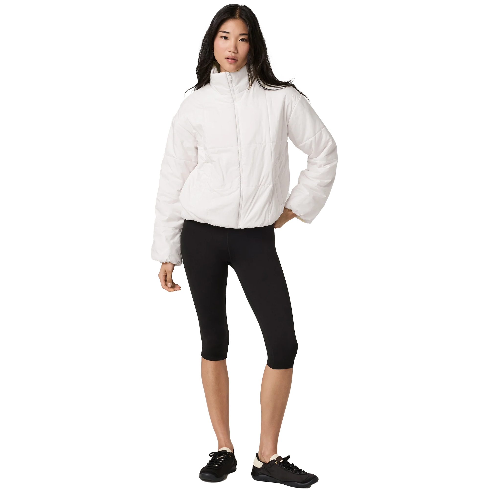 Vuori Women's Canyon Insulated Sporty Jacket Full View
