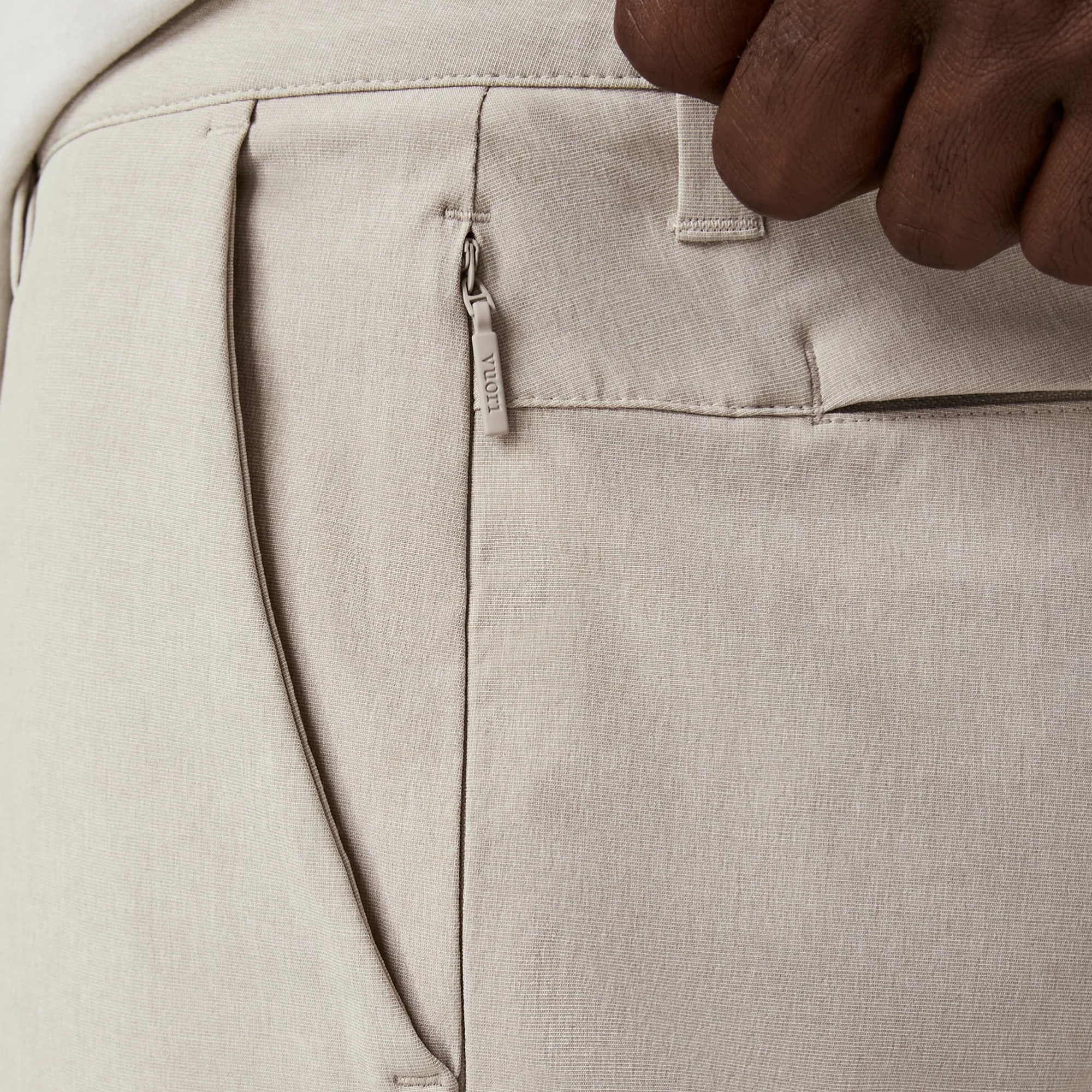 Vuori Men's Aim Trouser Athletic Slim 32" Hidden Pocket