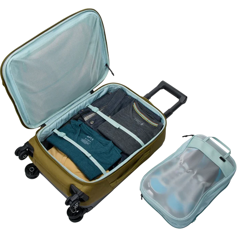 Aion Carry On Spinner, Thule Aion carry on spinner inside detail