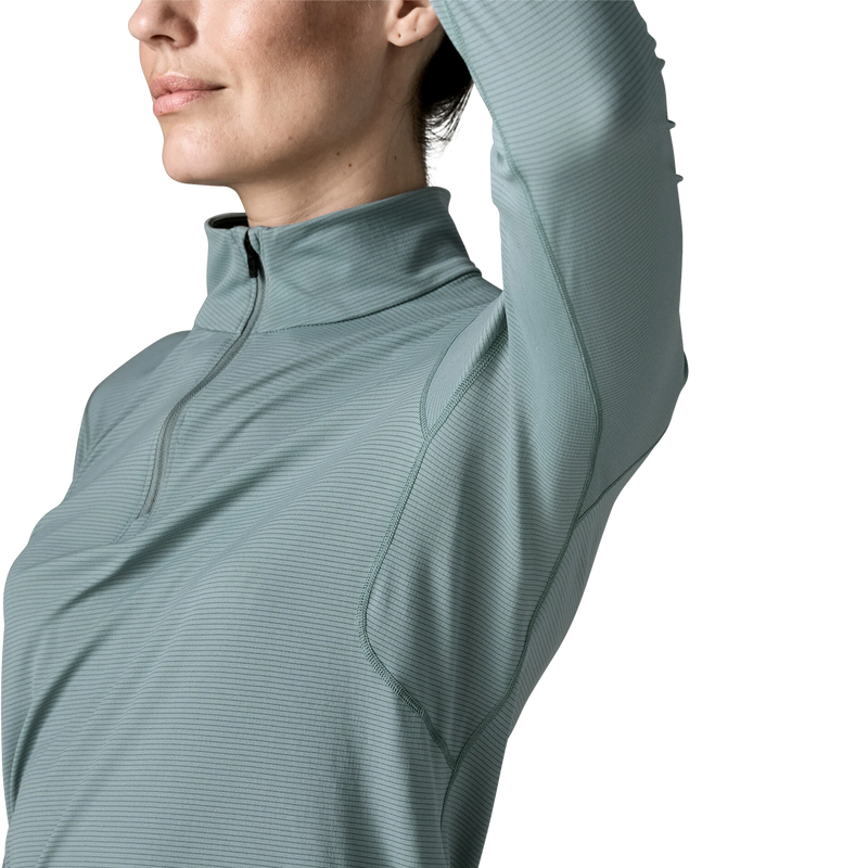 Women's Capilene Lightweight Zip Neck, Patagonia Women's Capilene Lightweight Zip Neck arm raised
