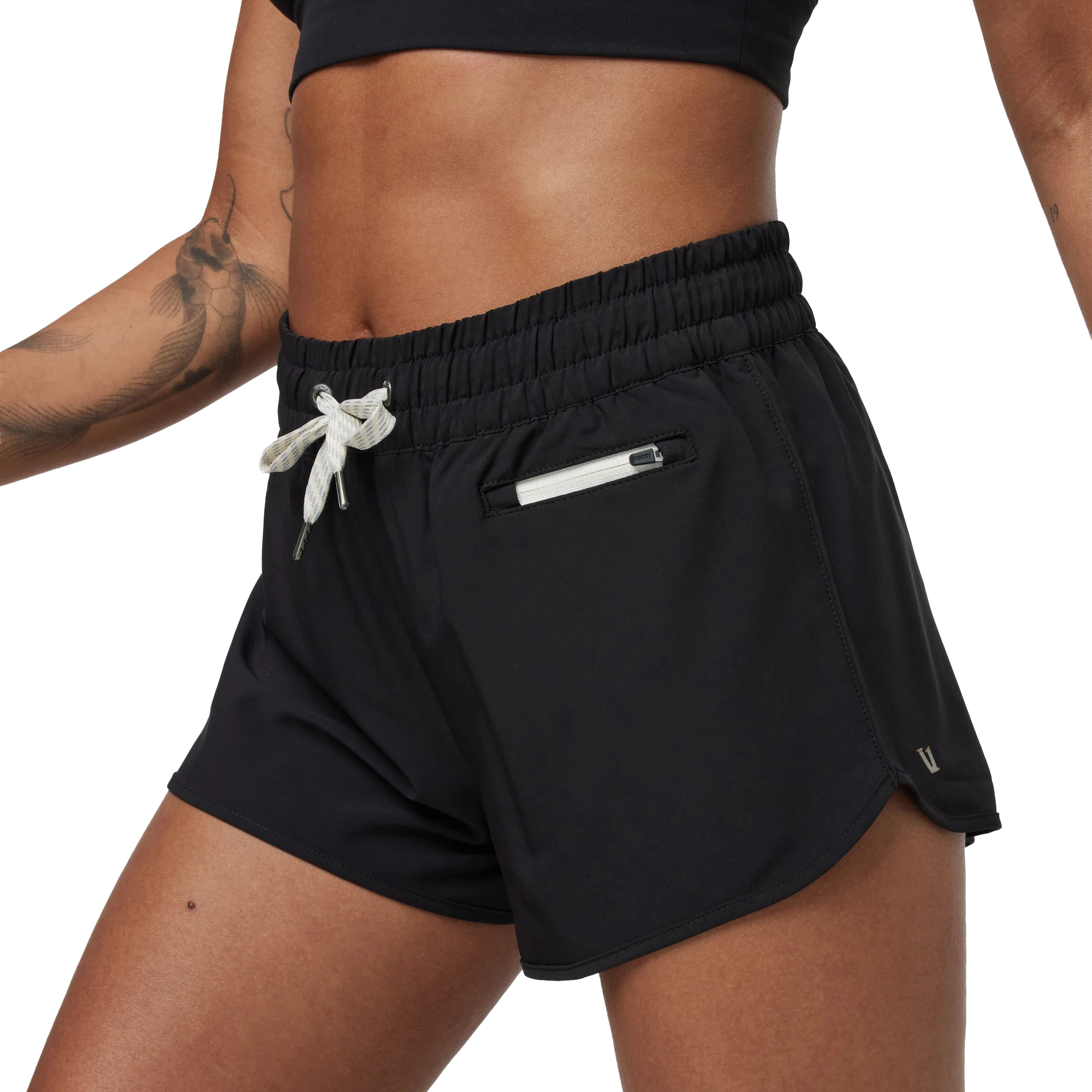 Vuori Women's Clementine Short 2.0 3/4 Front