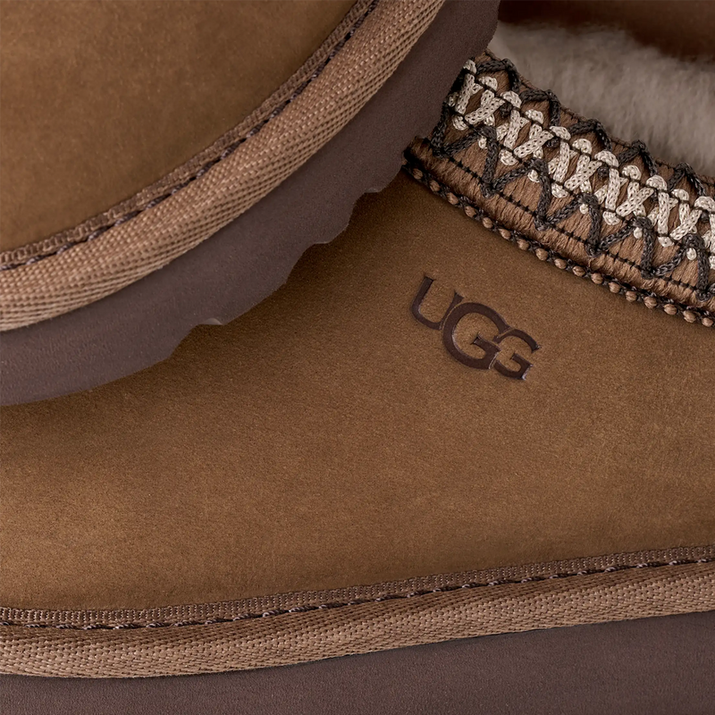 UGG Women's Tasman Nubuck logo detail