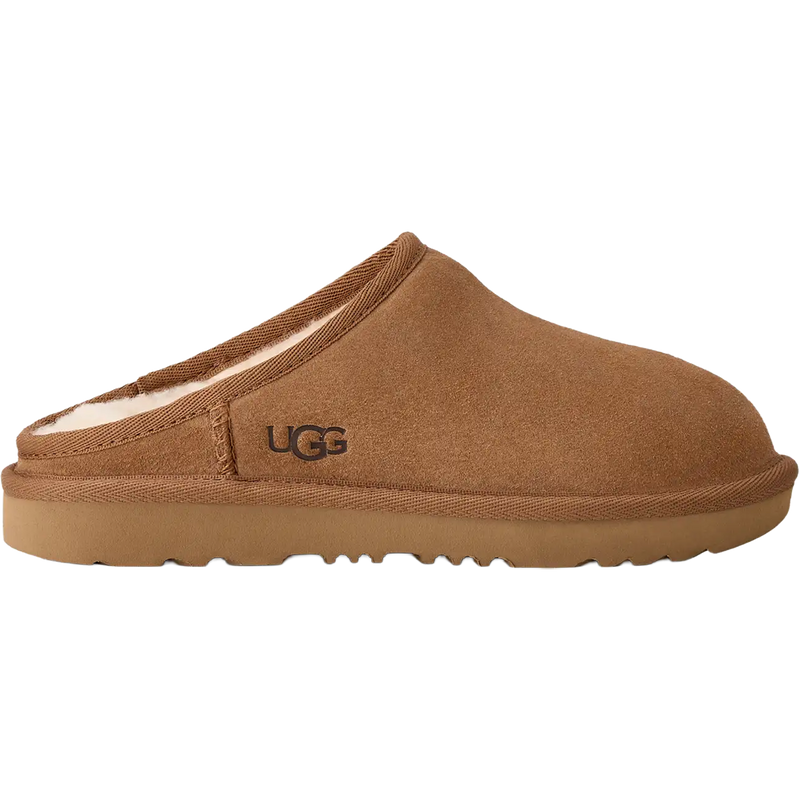 UGG Youth Classic Slip-On in Chestnut