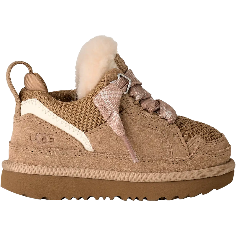 UGG Youth Lowmel in Sand