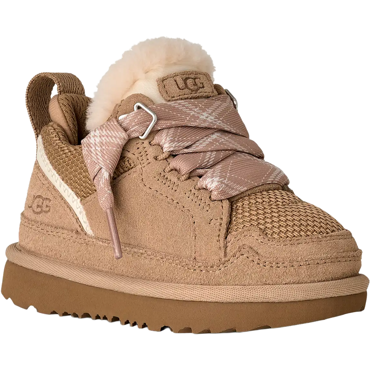 UGG Youth Lowmel in Sand angled